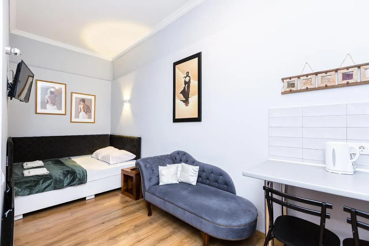 Apartment Сучасна Квартира По Вул Дарії Гусяк 9 Біля Краківського Lviv