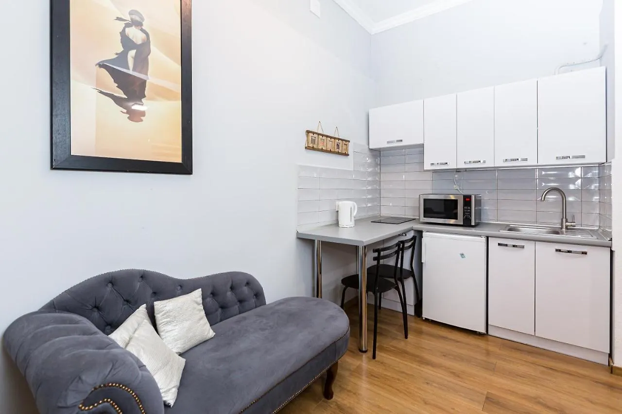 Apartment Сучасна Квартира По Вул Дарії Гусяк 9 Біля Краківського Lviv