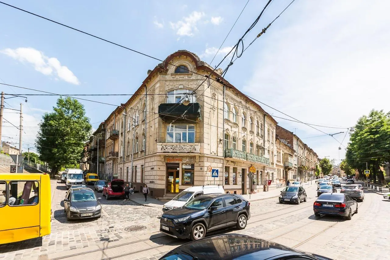 Сучасна Квартира По Вул Дарії Гусяк 9 Біля Краківського Lviv